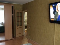2-комнатная квартира посуточно Дзержинск, Пожарского, 26б: Фотография 3