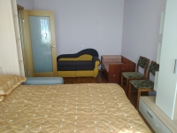 1-комнатная квартира посуточно Керчь, Ульяновых, 2в: Фотография 3