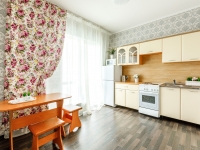 1-комнатная квартира посуточно Кемерово, 2-я заречная, 11: Фотография 3