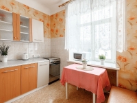 2-комнатная квартира посуточно Кемерово, ноградская , 34: Фотография 4