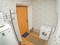 2-комнатная квартира посуточно Екатеринбург, Сибирский тракт, 22: Фотография 8