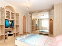 1-комнатная квартира посуточно Екатеринбург, Шейнкмана , 112: Фотография 2