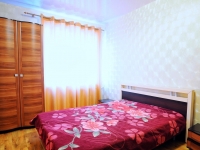 1-комнатная квартира посуточно Екатеринбург, Гурзуфская, 34: Фотография 2