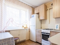 2-комнатная квартира посуточно Екатеринбург, Сурикова, 4: Фотография 5