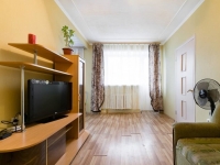 2-комнатная квартира посуточно Екатеринбург, Ткачей , 12: Фотография 2