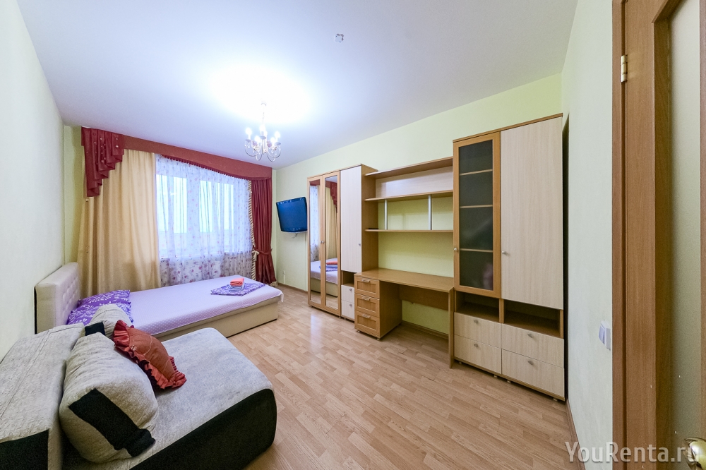 1 комнатная квартира чкаловский. Квартиры посуточно в Екатеринбурге на Ботанической станции.