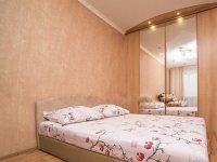 1-комнатная квартира посуточно Екатеринбург, Бебеля, 136: Фотография 2