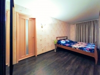 2-комнатная квартира посуточно Екатеринбург, Большакова , 153: Фотография 2