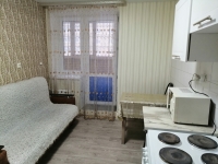 1-комнатная квартира посуточно Чебоксары, Ленинского комсомола , 23к2: Фотография 9