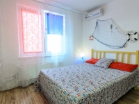 1-комнатная квартира посуточно Новороссийск, проспект Дзержинского , 238: Фотография 2