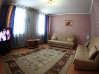 2-комнатная квартира посуточно Екатеринбург, 8 марта, 57: Фотография 2