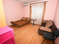 2-комнатная квартира посуточно Екатеринбург, Восточная, 162: Фотография 5