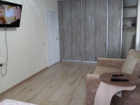 1-комнатная квартира посуточно Волгоград, ул. 8-й Воздушной Армии, 15а: Фотография 3