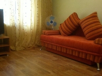 1-комнатная квартира посуточно Барнаул, Тимуровская , 21: Фотография 2