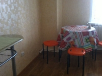 1-комнатная квартира посуточно Барнаул, Тимуровская , 21: Фотография 7