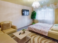 1-комнатная квартира посуточно Оренбург, Бухарский переулок, 8: Фотография 2
