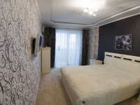 2-комнатная квартира посуточно Омск, Масленникова, 72: Фотография 3