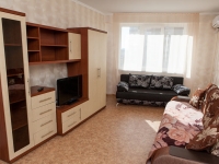 3-комнатная квартира посуточно Екатеринбург, Тверитина, 16: Фотография 3