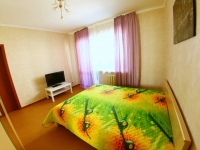 3-комнатная квартира посуточно Екатеринбург, Тверитина, 16: Фотография 6