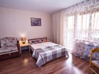 1-комнатная квартира посуточно Челябинск, Молодогвардейцев, 76: Фотография 18