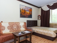 1-комнатная квартира посуточно Новосибирск, улица Блюхера, 6: Фотография 3