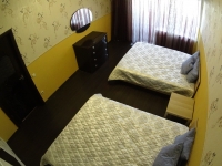 2-комнатная квартира посуточно Новосибирск, Челюскинцев, 7: Фотография 2