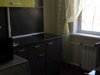 1-комнатная квартира посуточно Курган, Радионова, 12: Фотография 6
