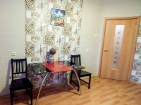 1-комнатная квартира посуточно Челябинск, Двинская, 3: Фотография 6
