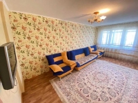 2-комнатная квартира посуточно Волгоград, Качинцев, 124: Фотография 3