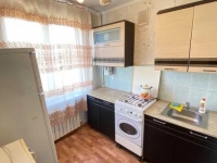 2-комнатная квартира посуточно Волгоград, Качинцев, 124: Фотография 4