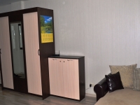 1-комнатная квартира посуточно Челябинск, Скульптора Головницкого, 12: Фотография 8