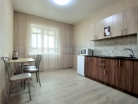2-комнатная квартира посуточно Абакан, Богдана Хмельницкого, 155: Фотография 9