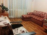 2-комнатная квартира посуточно Омск, улица Лукашевича, 23А: Фотография 12