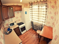 2-комнатная квартира посуточно Томск, Елизаровых, 23: Фотография 8