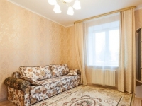 2-комнатная квартира посуточно Екатеринбург, Надеждинская , 10: Фотография 6