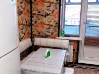 1-комнатная квартира посуточно Белгород, есенина , 40: Фотография 6