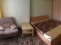 1-комнатная квартира посуточно Уфа, Менделеева, 199: Фотография 3