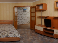 2-комнатная квартира посуточно Новосибирск, Добролюбова, 24: Фотография 3