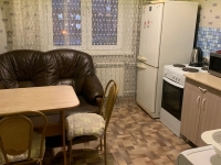 1-комнатная квартира посуточно Курган, Гоголя, 102: Фотография 9