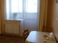 1-комнатная квартира посуточно Курган, Криволапова, 12: Фотография 4