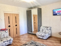 2-комнатная квартира посуточно Челябинск, Руставели, 2Б: Фотография 3