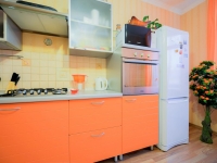2-комнатная квартира посуточно Челябинск, проспект Ленина , 53: Фотография 10