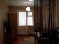 1-комнатная квартира посуточно Красноярск, Калинина, 15: Фотография 2