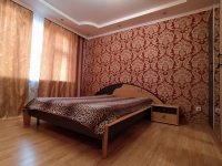 2-комнатная квартира посуточно Тюмень, Николая Семенова, 33к1: Фотография 16