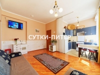 2-комнатная квартира посуточно Санкт-Петербург, Верейская улица, 54: Фотография 3