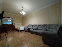 1-комнатная квартира посуточно Тюмень, Валерии Гнаровской , 10к4: Фотография 3