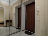 1-комнатная квартира посуточно Тюмень, Валерии Гнаровской , 10к4: Фотография 10