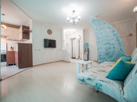 2-комнатная квартира посуточно Челябинск, улица Коммуны, 86: Фотография 11