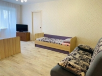 2-комнатная квартира посуточно Кемерово, Волгоградская улица, 23: Фотография 3