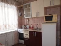 1-комнатная квартира посуточно Челябинск, Комсомольский проспект , 37А: Фотография 4